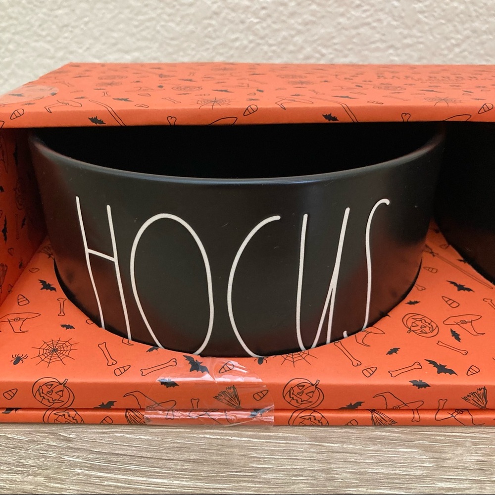 Rae Dunn Hocus Pocus 6” pet bowl - Picture 2 of 4